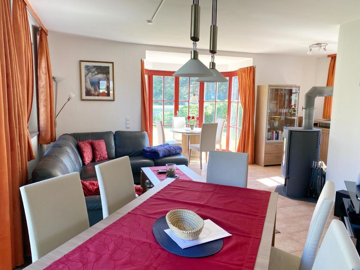 Ferienhaus Am Leuchtturm Глове Екстериор снимка